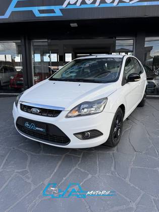 FORD FOCUS 1.6 GLX 8V FLEX 4P MANUAL FORD FOCUS 1.6 GLX 8V FLEX 4P MANUAL